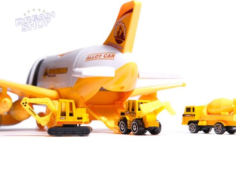 Samolot transporter z autami maszyny budowlane bok