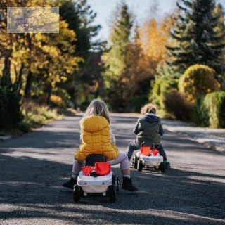 FALK Traktorek Baby Valtra Biały z Przyczepką + akc. od 1 roku