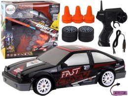 Autko Sportowe Zdalnie Sterowane R/C 1:24 Czarne Wymienne Koła