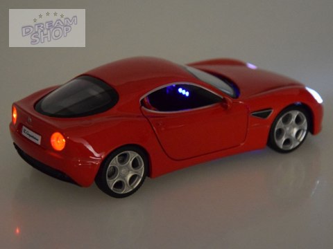 Auto metalowe model Alfa Romeo 8C Competizione skala 1:32 światła ZA4607