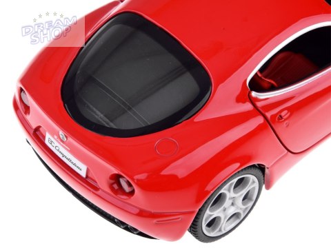 Auto metalowe model Alfa Romeo 8C Competizione skala 1:32 światła ZA4607