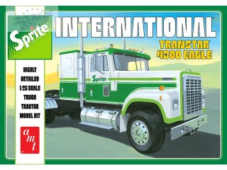 Model Plastikowy - Ciężarówka 1:25 International Transtar 4300 Eagle Sprite