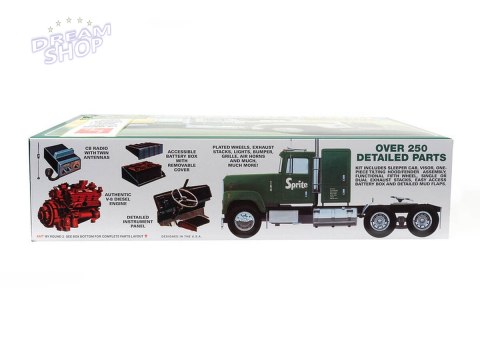 Model Plastikowy - Ciężarówka 1:25 International Transtar 4300 Eagle Sprite