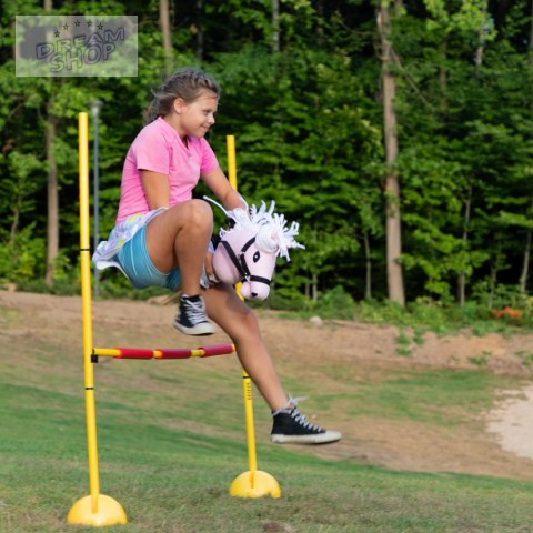 Skippi - lekki mały hobby horse A5 - różowy - prezent na dzień dziecka